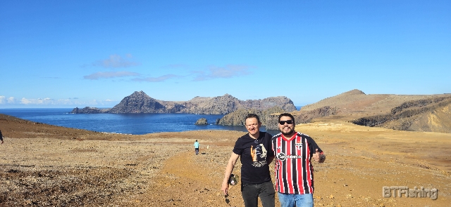 Fotos da pesca esportiva na Ilha de Robinson Cruso no Chile